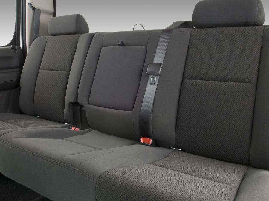  GMC Sierra 2500 HD Crew Cab 2006 года  (фото 8 из 10)